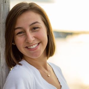 Meet your Posher, Alicia